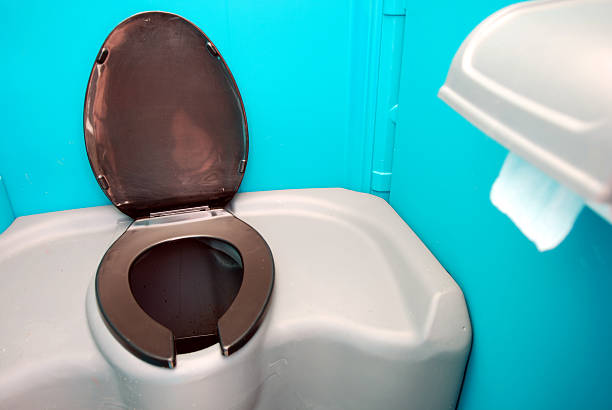 Best Portable toilet rental cost  in Naples, UT
